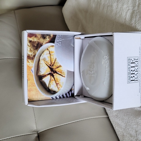 Brie Baker - Picture 5 of 5